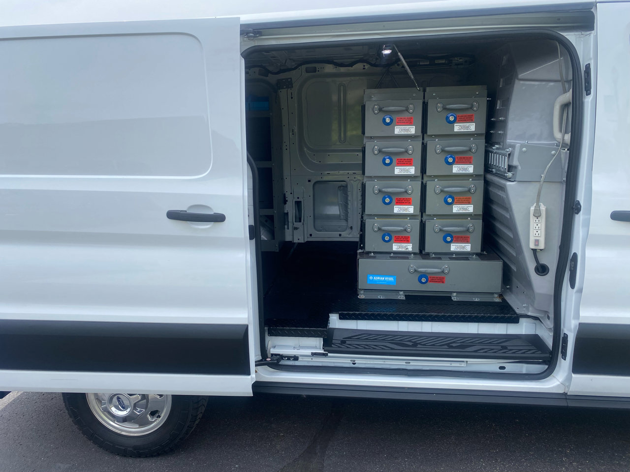 Used 2022 Ford Transit 250 Low Roof AWD image 5