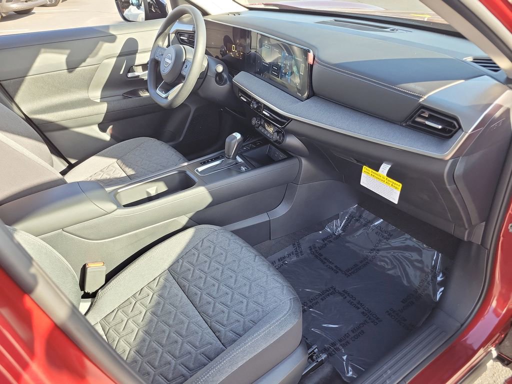 New 2026 Nissan Kicks SV w/ SV Premium Package image 12