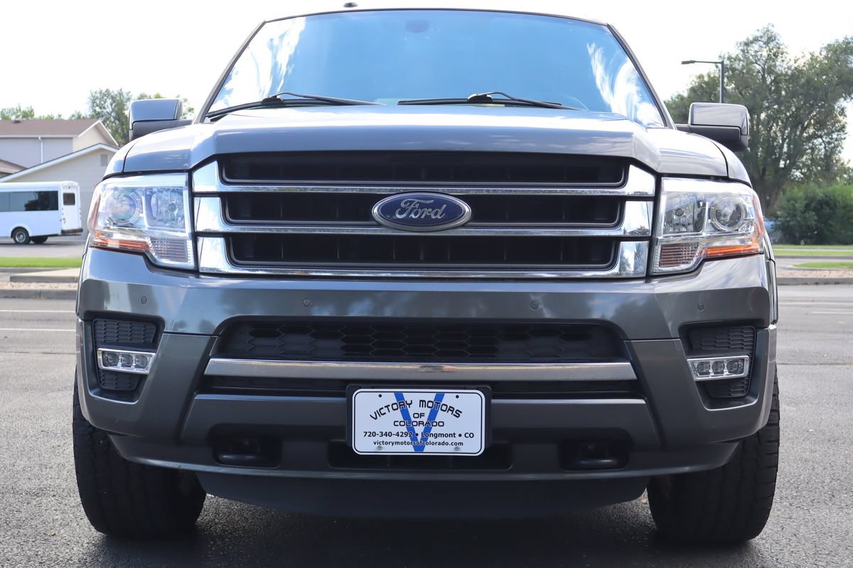 Used 2015 Ford Expedition Limited w/ Equipment Group 301A AWD/4WD image 13