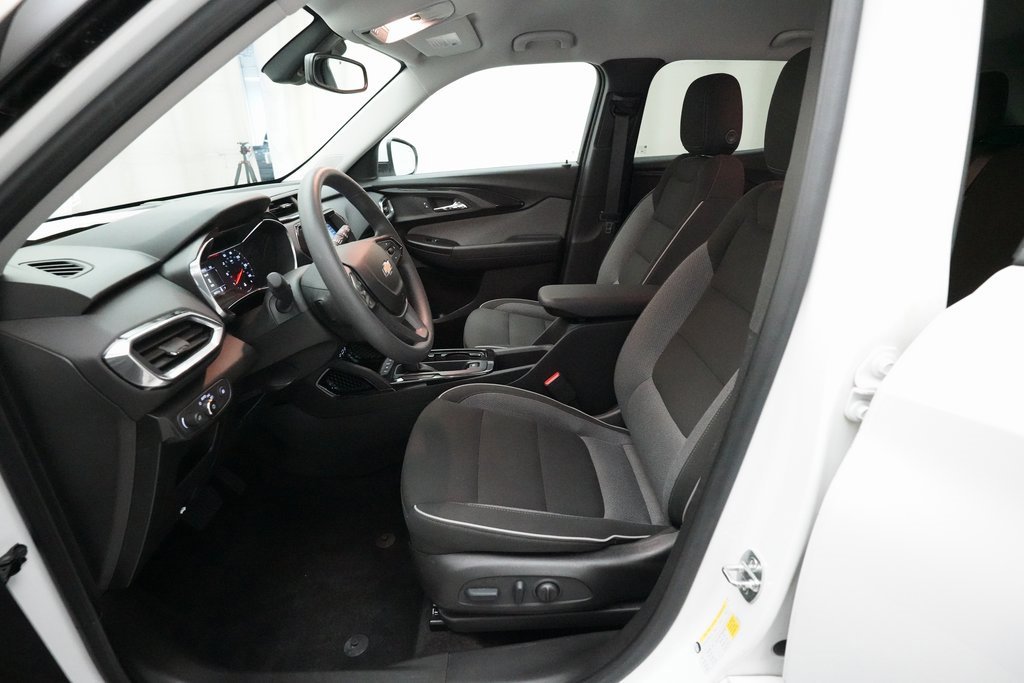 Certified 2023 Chevrolet TrailBlazer LT w/ Convenience Package image 7