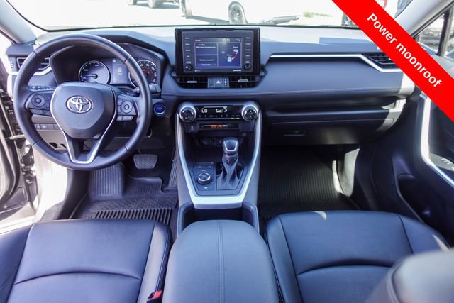 Certified 2022 Toyota RAV4 XLE Premium image 4