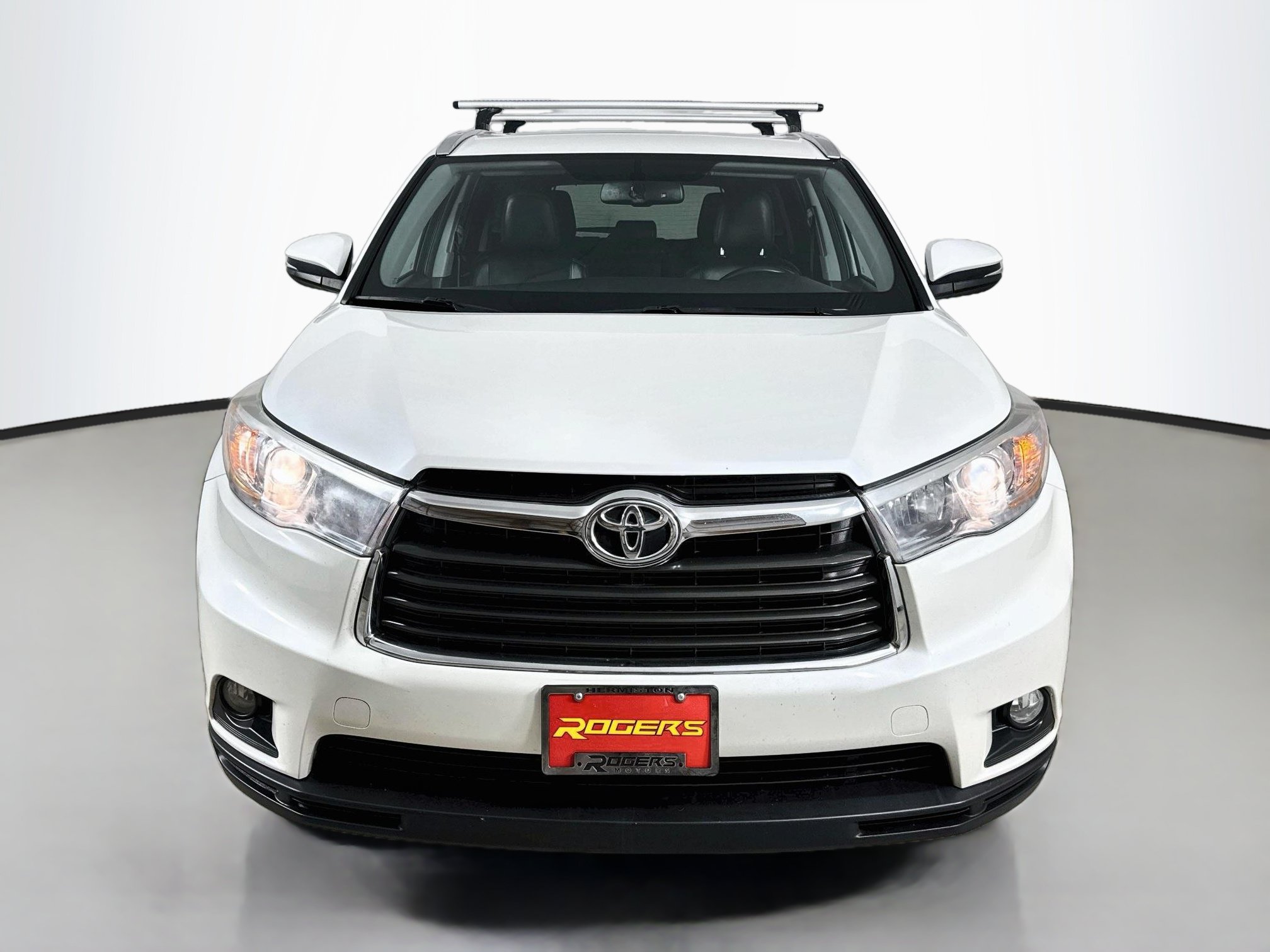 Used 2015 Toyota Highlander XLE AWD/4WD image 2