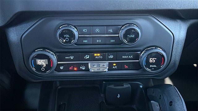 New 2025 Ford Bronco Badlands image 25