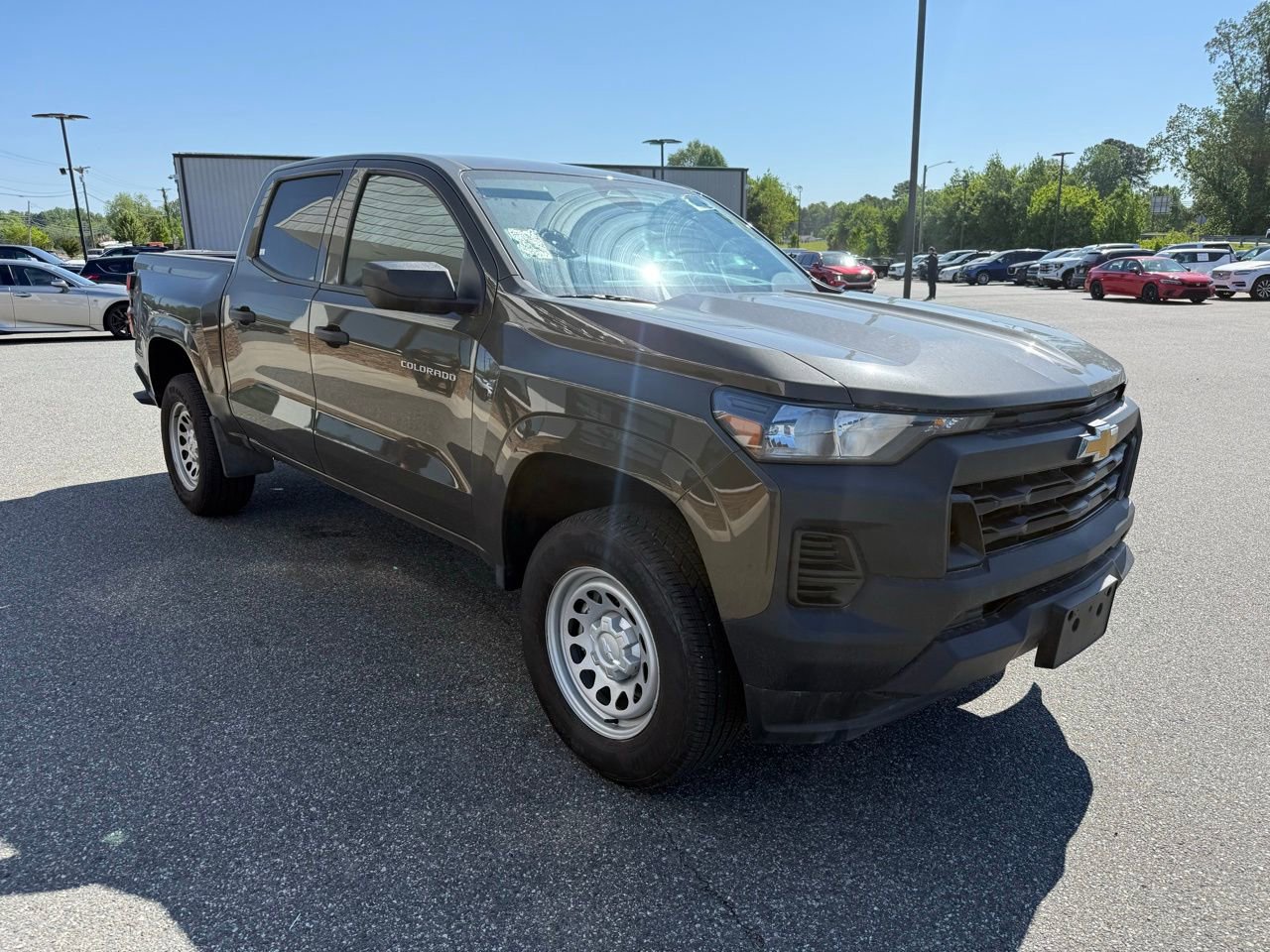 Used 2024 Chevrolet Colorado W/T image 9