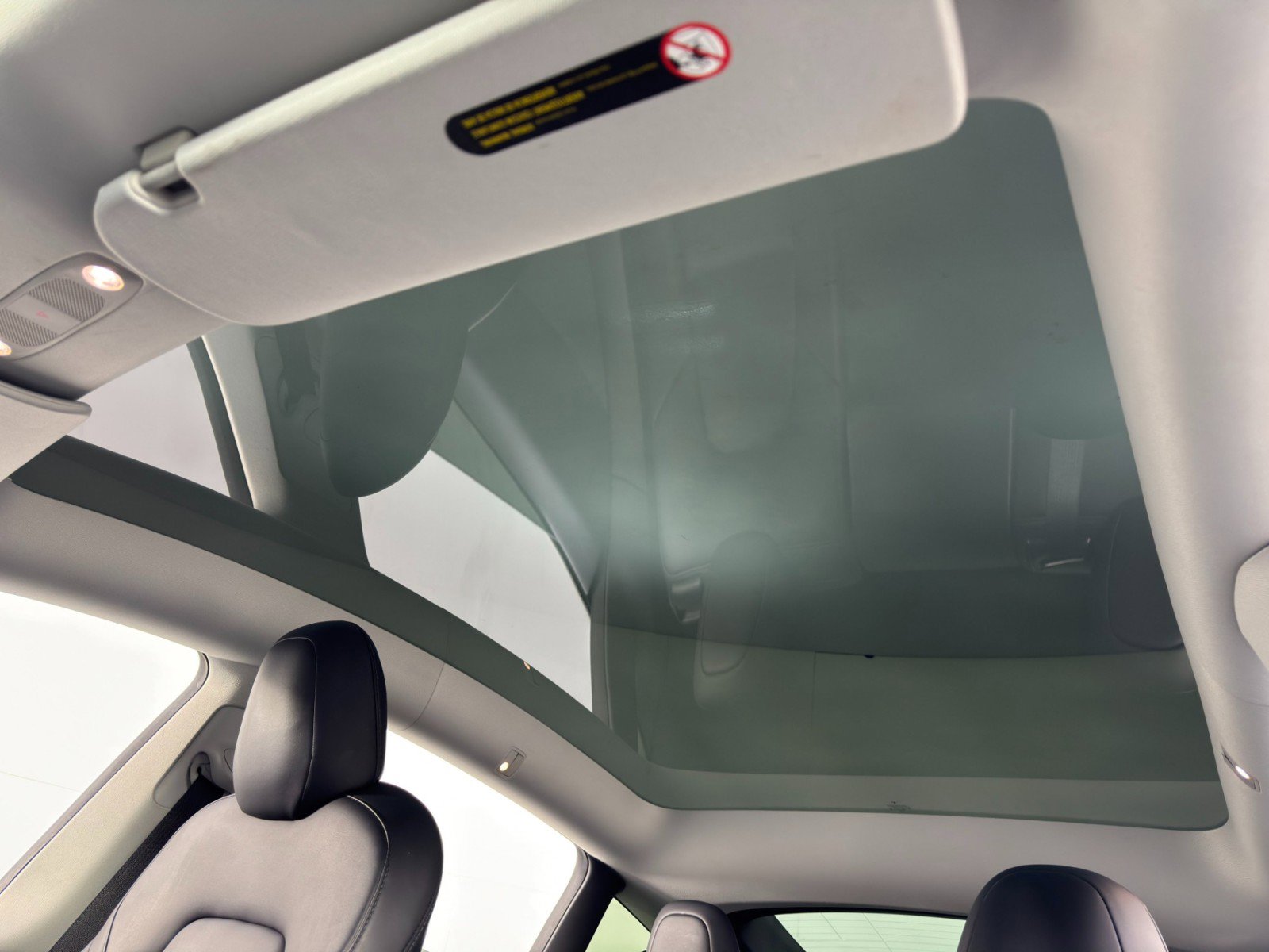 Used 2021 Tesla Model Y Long Range image 11