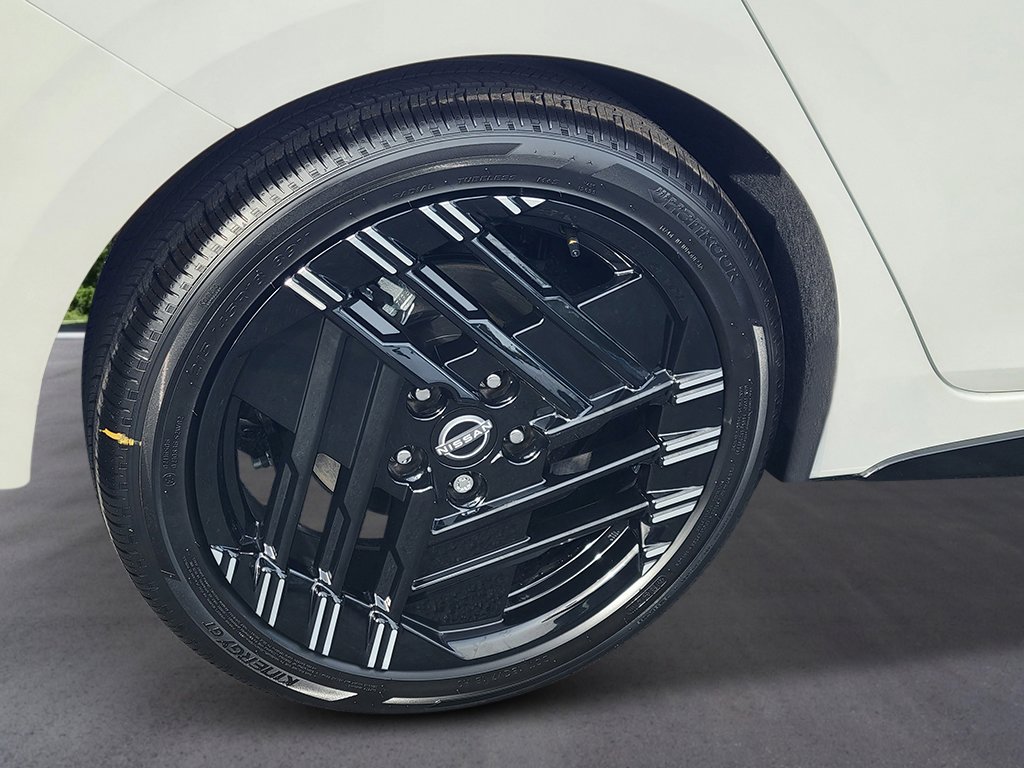 New 2026 Nissan Sentra SR image 10