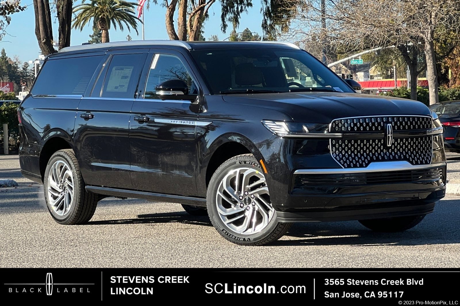 New 2026 Lincoln Navigator L Reserve