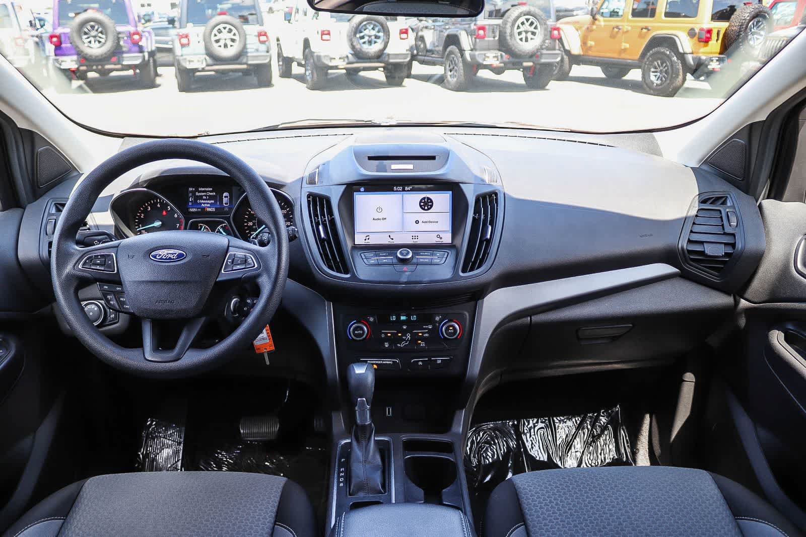 Used 2017 Ford Escape SE w/ Equipment Group 201A FWD image 12