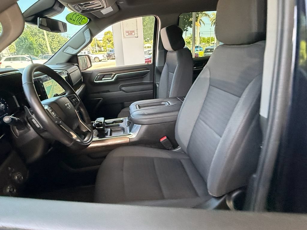 Used 2022 Chevrolet Silverado 1500 RST w/ Protection Package RWD image 10