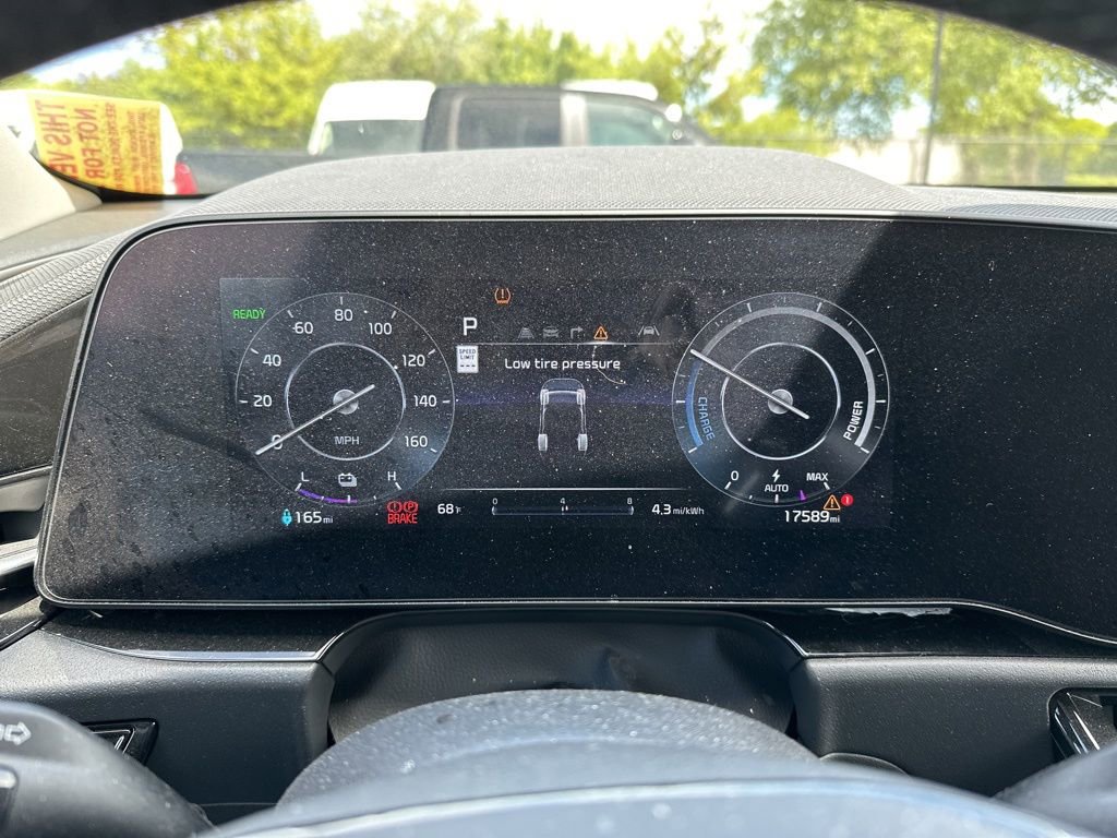 Used 2023 Kia Niro Wave w/ Wave Preserve Package FWD image 12