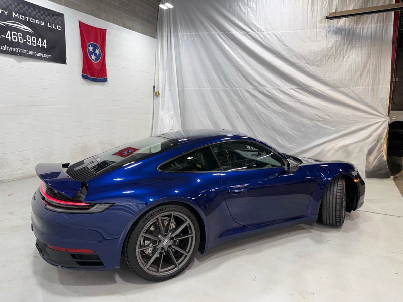 Used 2024 Porsche 911 Carrera image 5