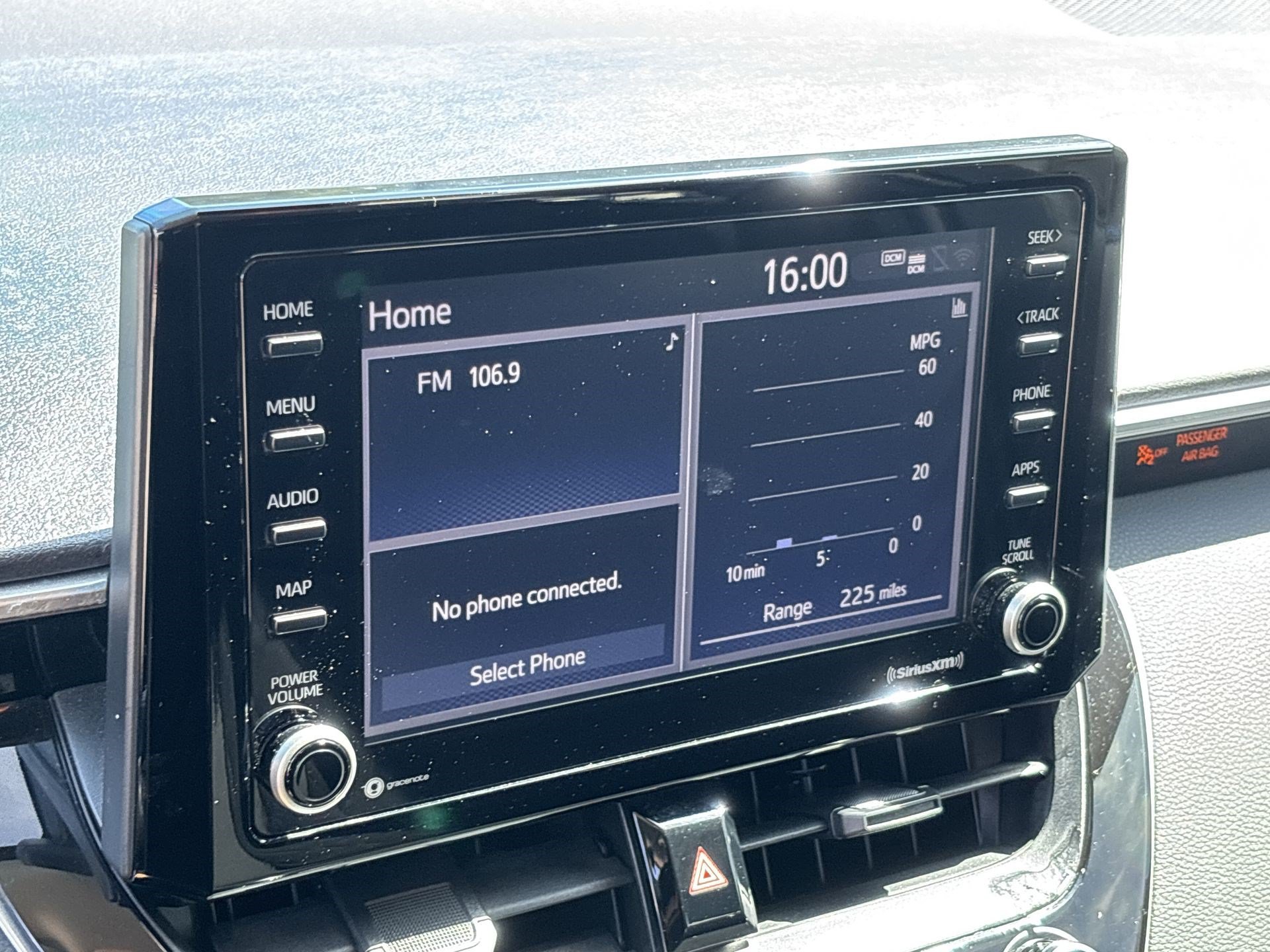 Used 2022 Toyota Corolla LE FWD image 12