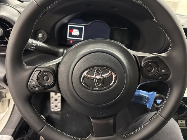 New 2025 Toyota GR86 Premium image 17