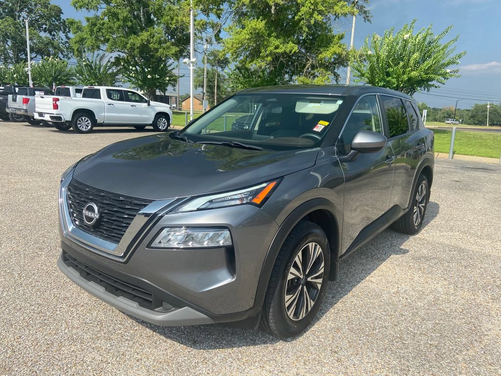 Used 2023 Nissan Rogue SV FWD image 4