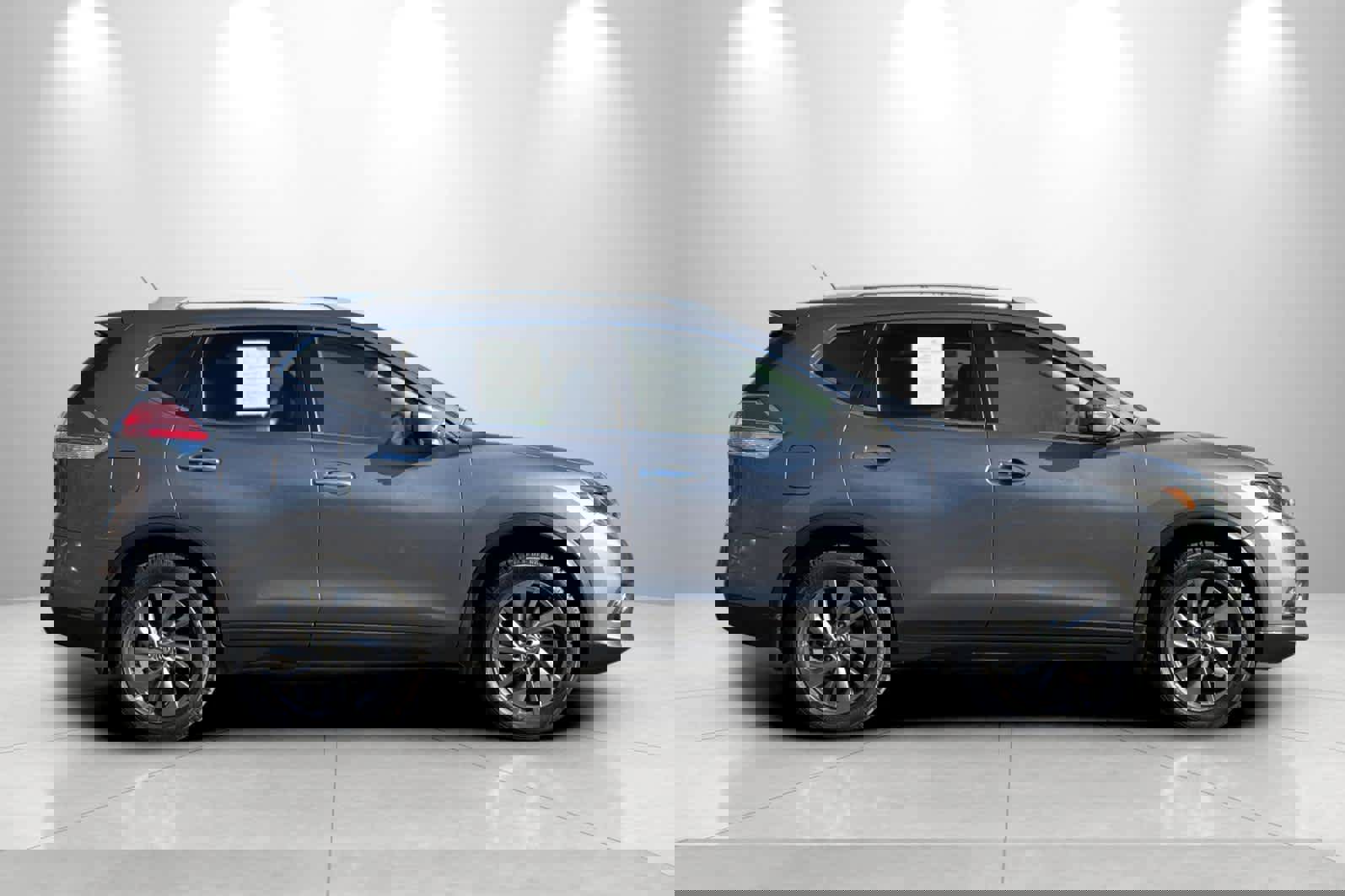 Used 2016 Nissan Rogue SL AWD/4WD image 8