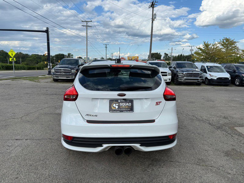 Used 2016 Ford Focus ST image 4