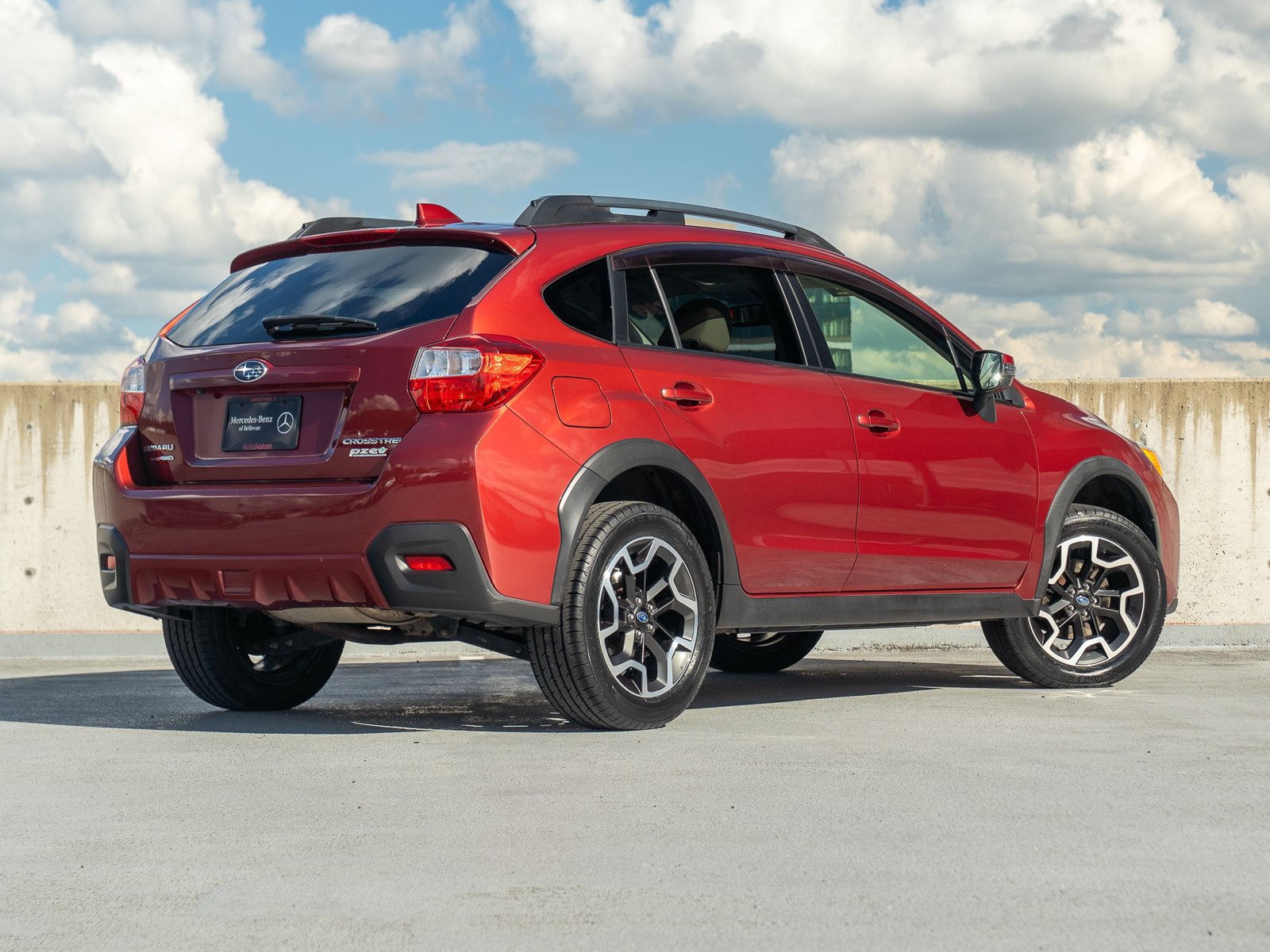 Used 2016 Subaru Crosstrek 2.0i Limited AWD/4WD image 5