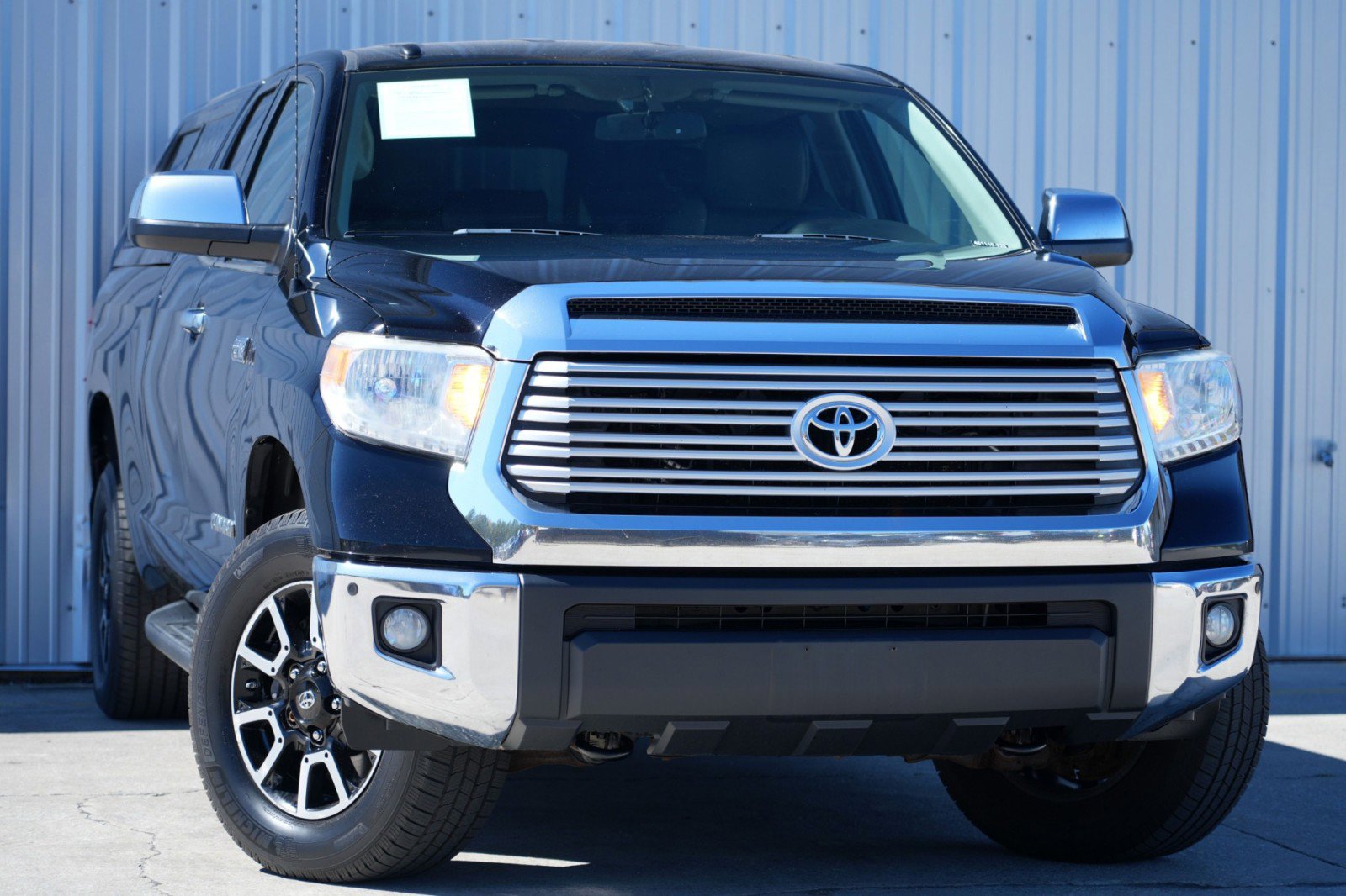 Used 2015 Toyota Tundra Limited w/ Limited Premium Package image 2
