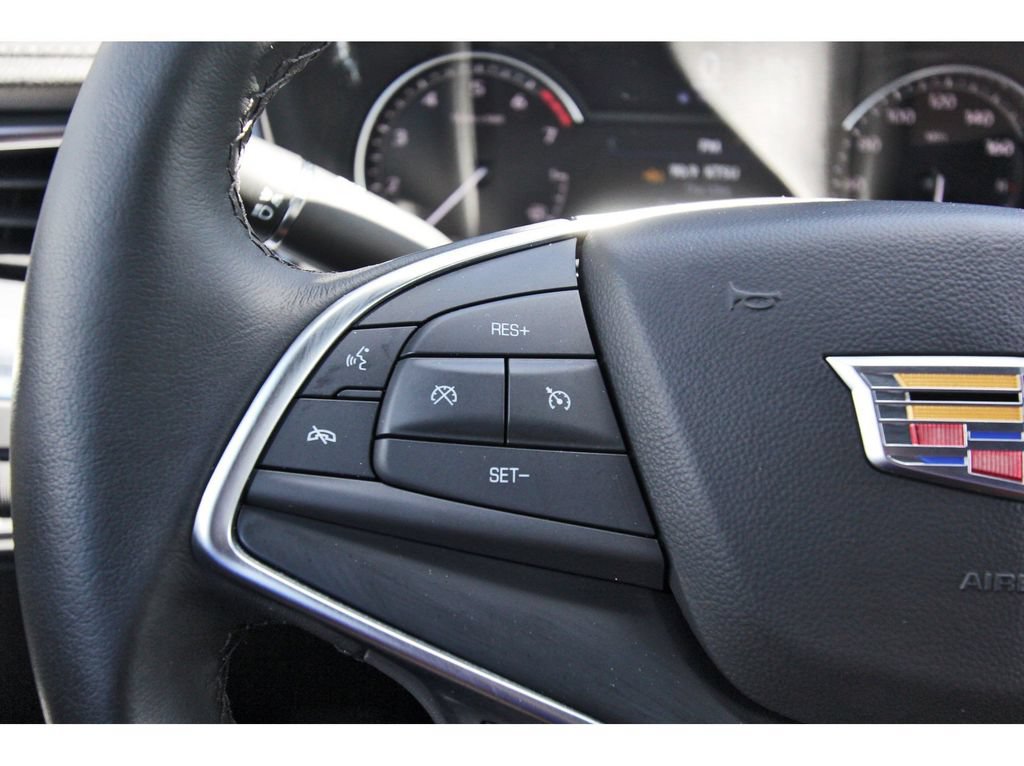 Used 2023 Cadillac XT5 Luxury FWD image 15