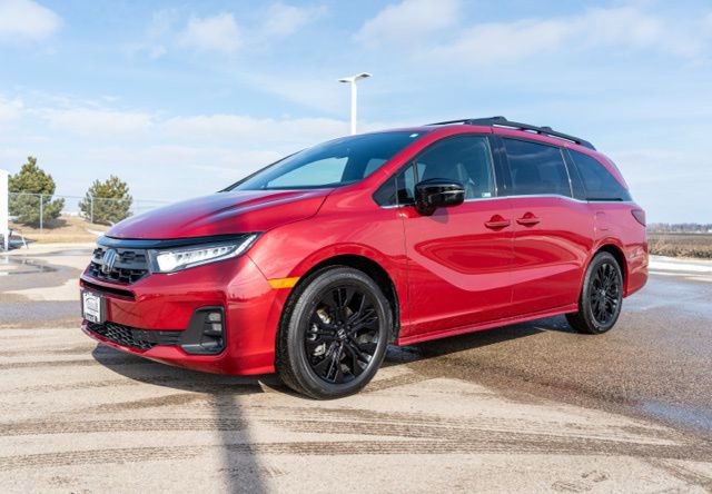 Certified 2025 Honda Odyssey Sport-L image 3