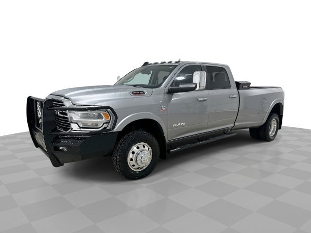 Used 2022 RAM 3500 Laramie AWD/4WD image 1