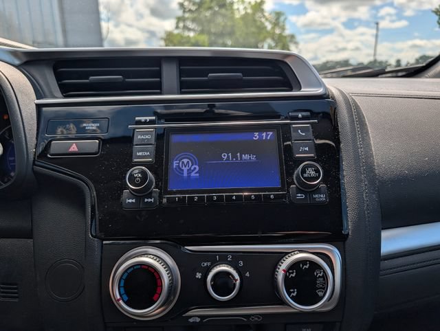 Used 2018 Honda Fit LX image 24