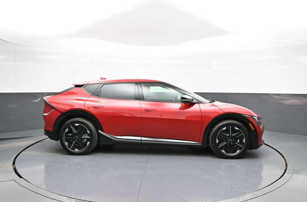 New 2025 Kia EV6 Wind image 5