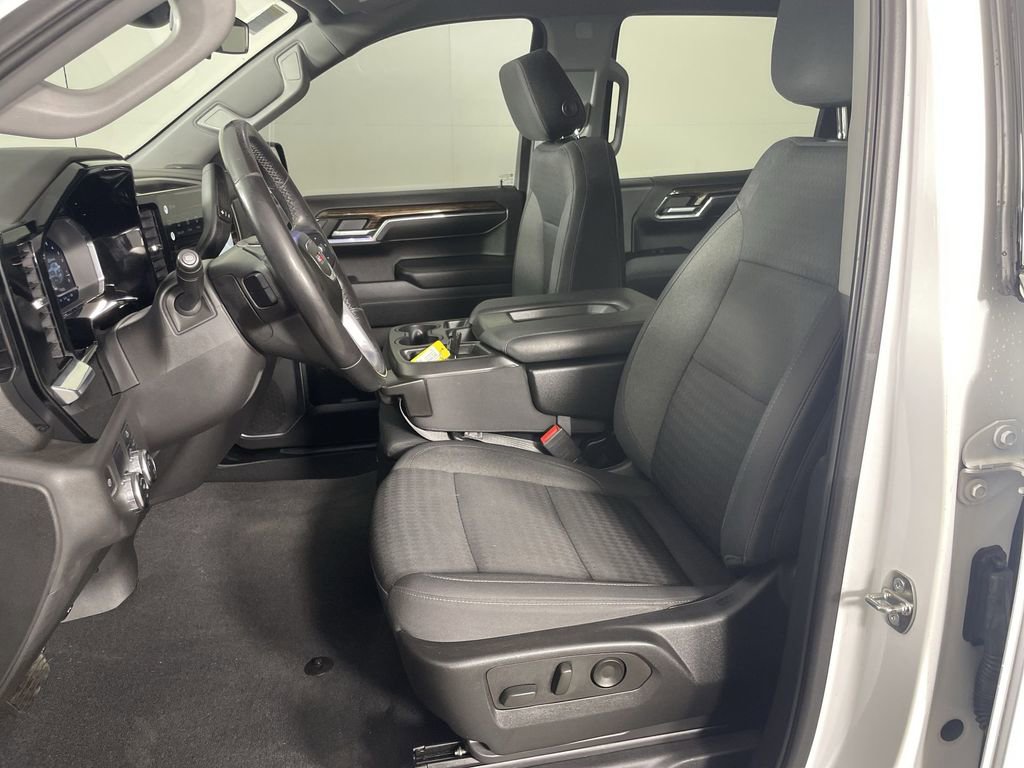 Used 2022 GMC Sierra 1500 SLE image 18