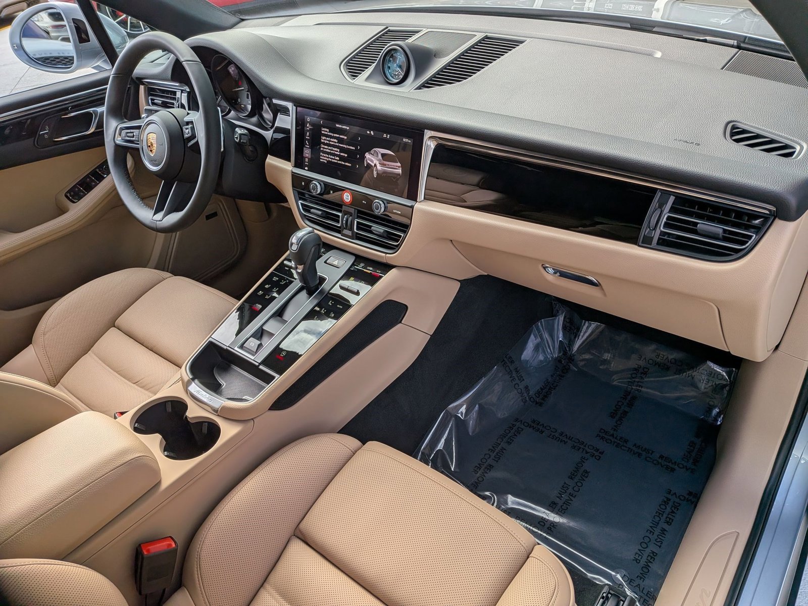 New 2026 Porsche Macan image 27