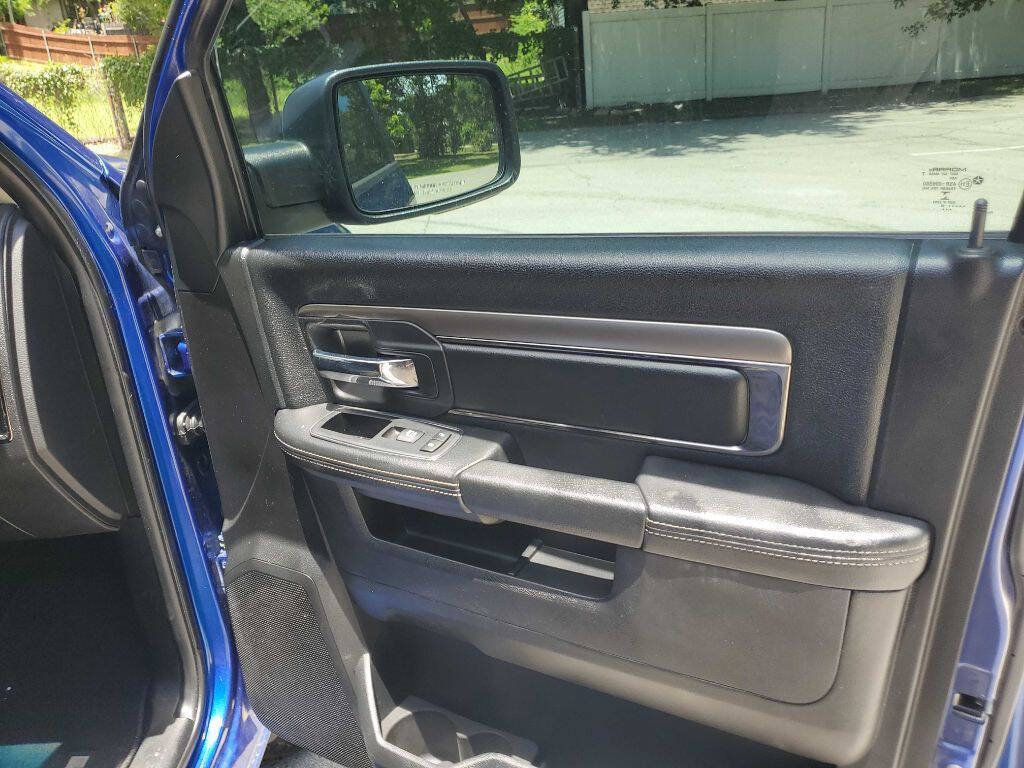 Used 2017 RAM 1500 Sport AWD/4WD image 28