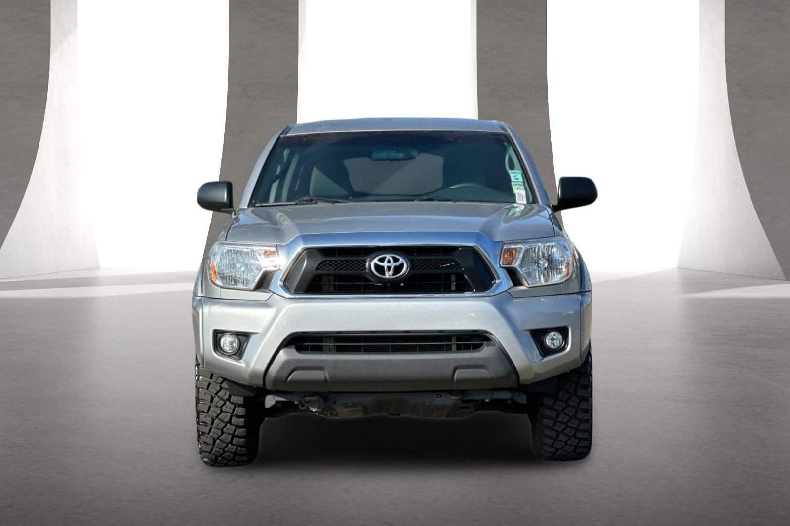 Used 2015 Toyota Tacoma 4x4 Double Cab w/ TRD Off-Road Package image 9