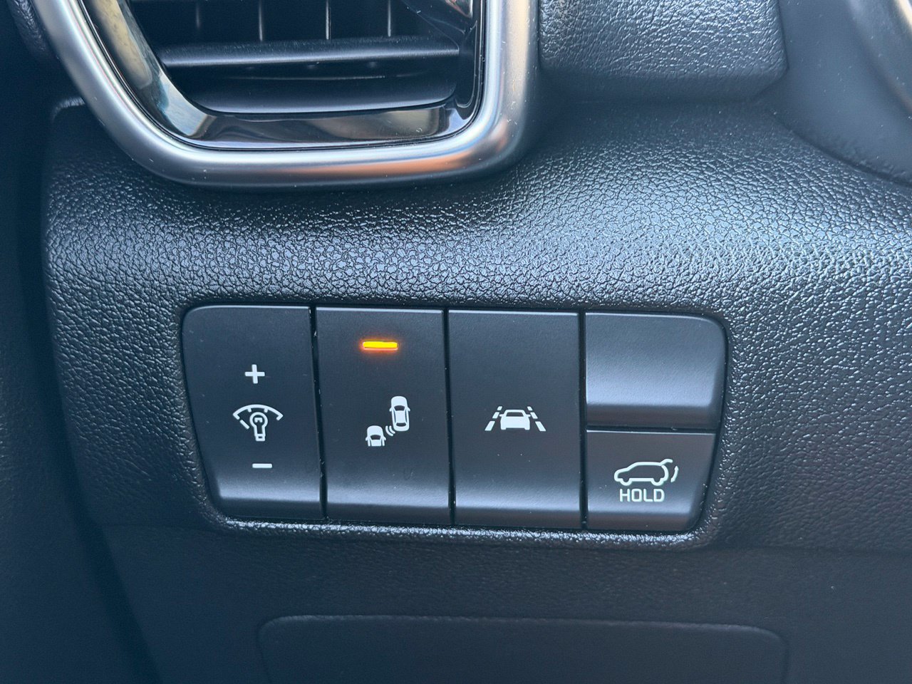 Used 2020 Kia Sportage EX AWD/4WD image 19