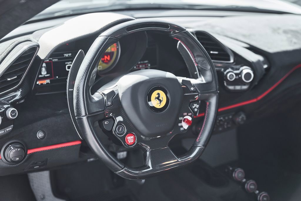 Used 2020 Ferrari 488 Pista Coupe RWD image 33
