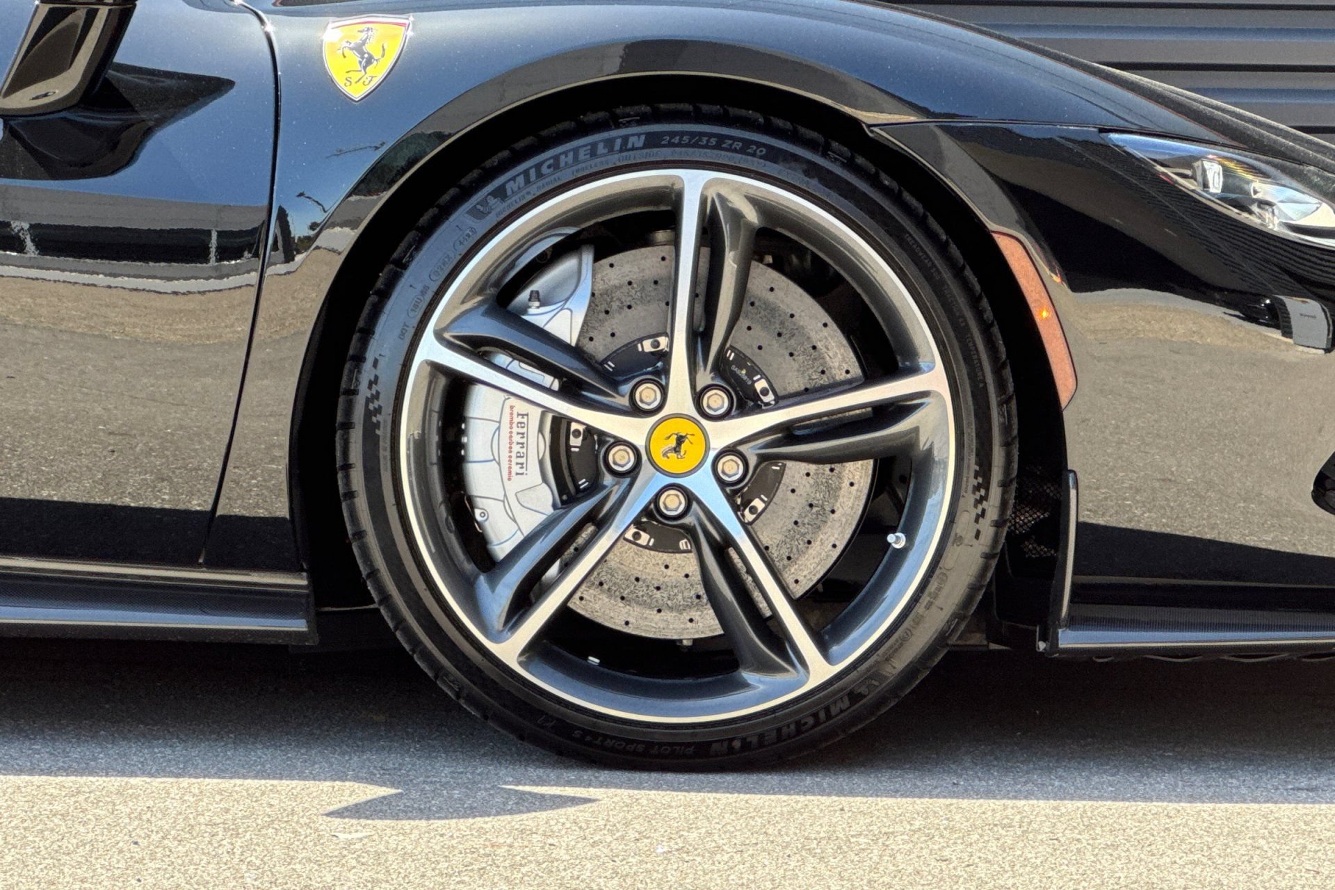 Used 2024 Ferrari 296 GTS RWD image 39
