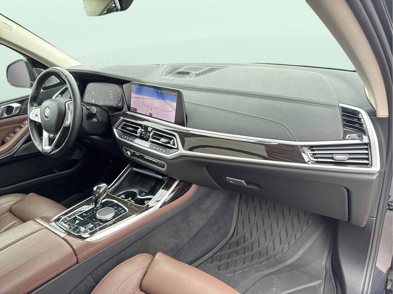 Used 2020 BMW X7 xDrive50i w/ Cold Weather Package image 62