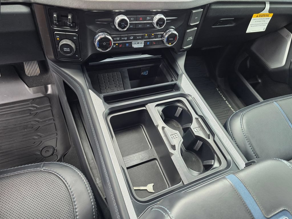 Used 2026 Ford F450 Platinum AWD/4WD image 25