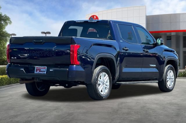 Used 2024 Toyota Tundra SR5 w/ SR5 Convenience Package AWD/4WD image 4