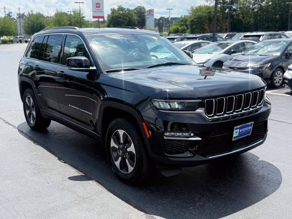 Used 2024 Jeep Grand Cherokee Limited 4xe AWD/4WD image 12