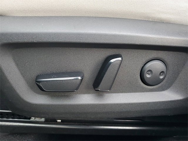 Certified 2021 Nissan Rogue SV image 8