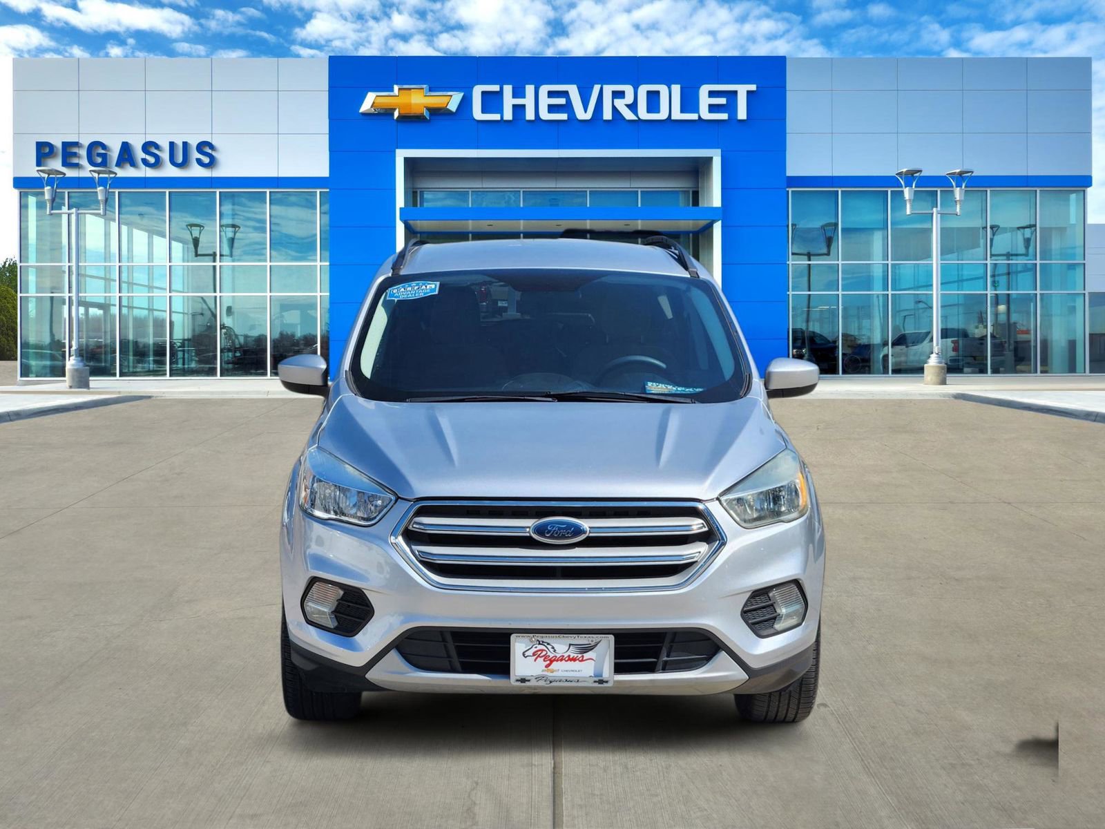 Used 2018 Ford Escape SE image 5