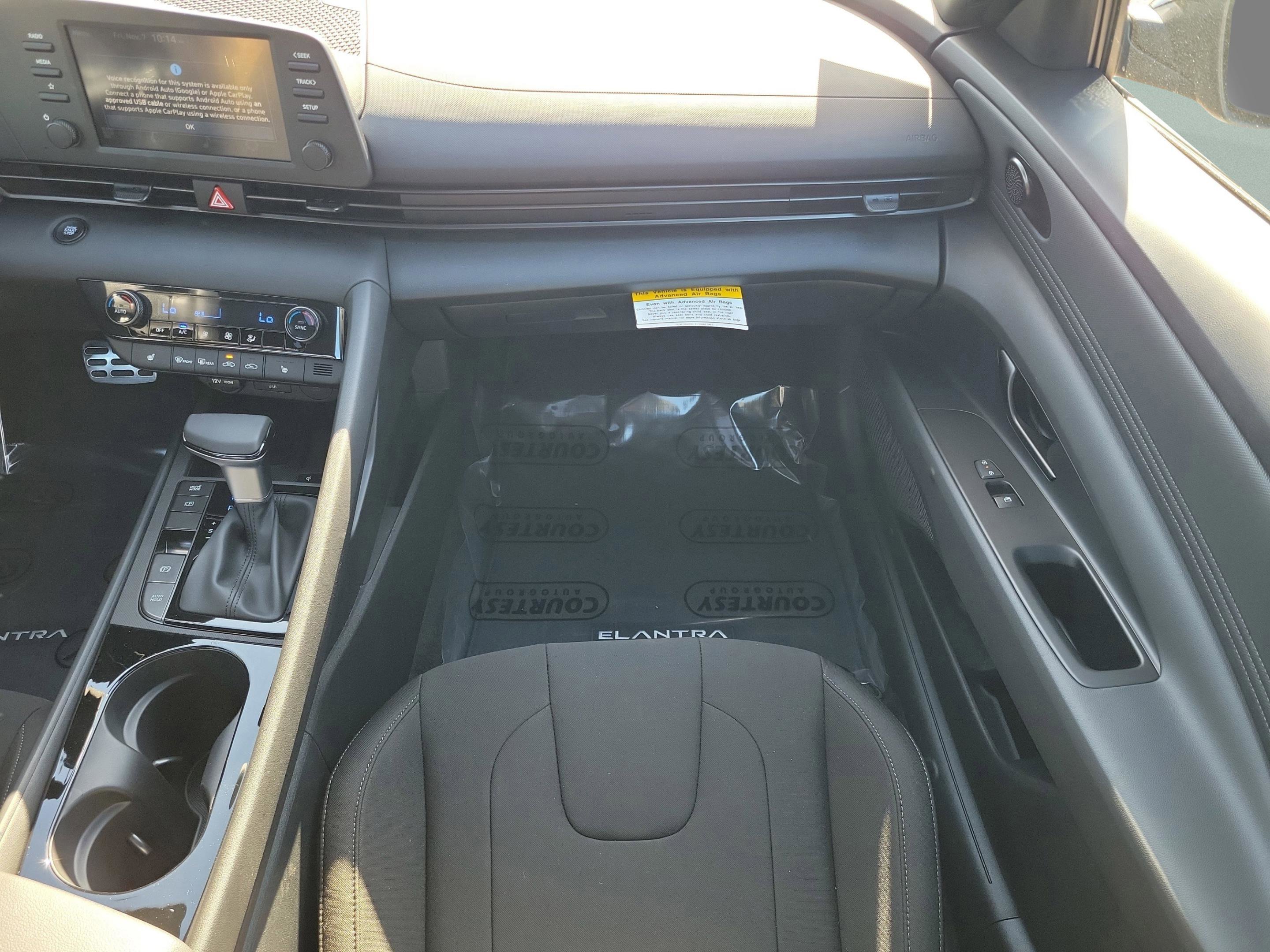 New 2026 Hyundai Elantra SEL Sport w/ Cargo Package image 25