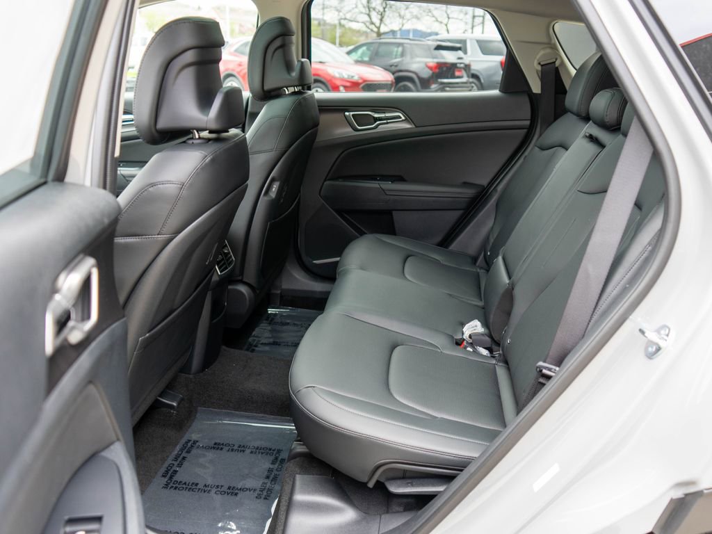 New 2026 Kia Sportage EX AWD/4WD image 13