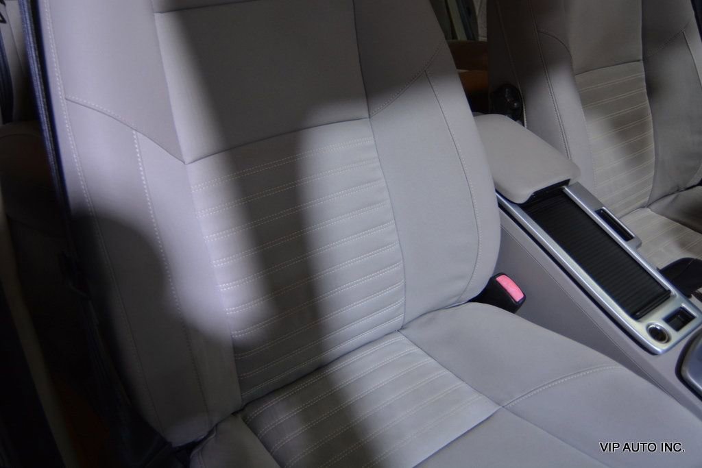 Used 2010 Volvo S40 2.4i image 16