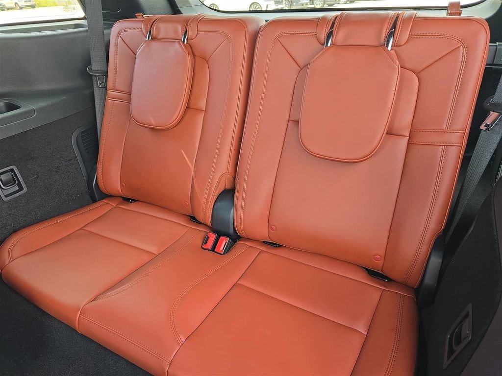 Used 2025 Lincoln Aviator Reserve w/ Equipment Group 201A image 16