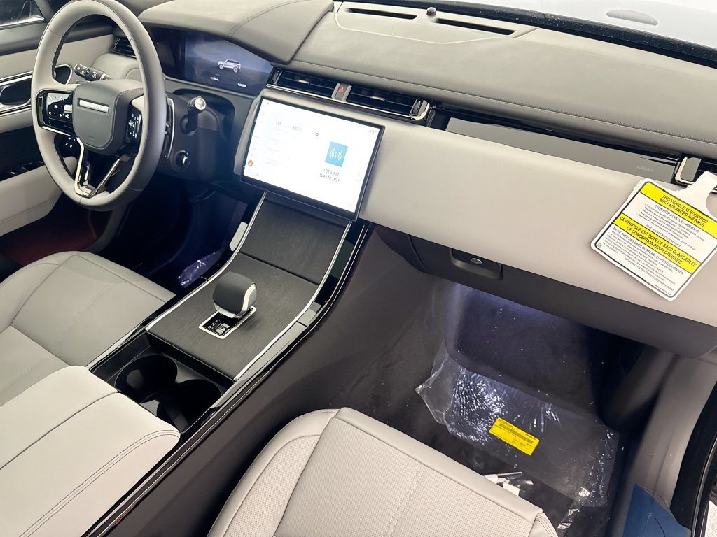 New 2026 Land Rover Range Rover Velar Belgravia AWD/4WD image 30