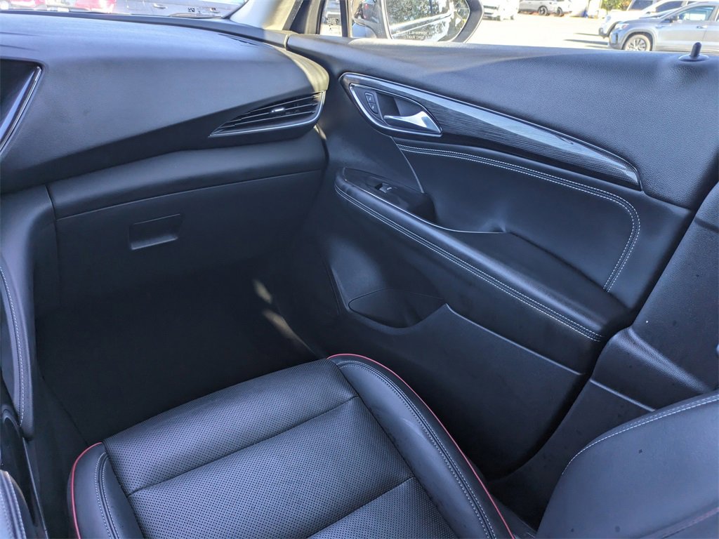 Used 2022 Buick Envision Essence w/ Sport Touring Package image 17