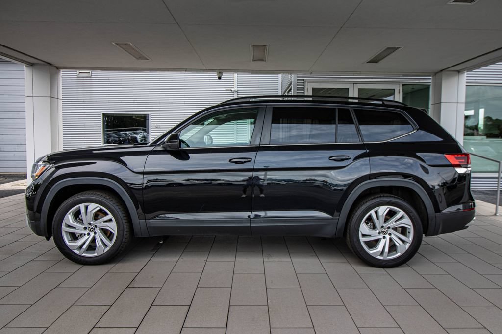 Certified 2023 Volkswagen Atlas SE FWD image 11