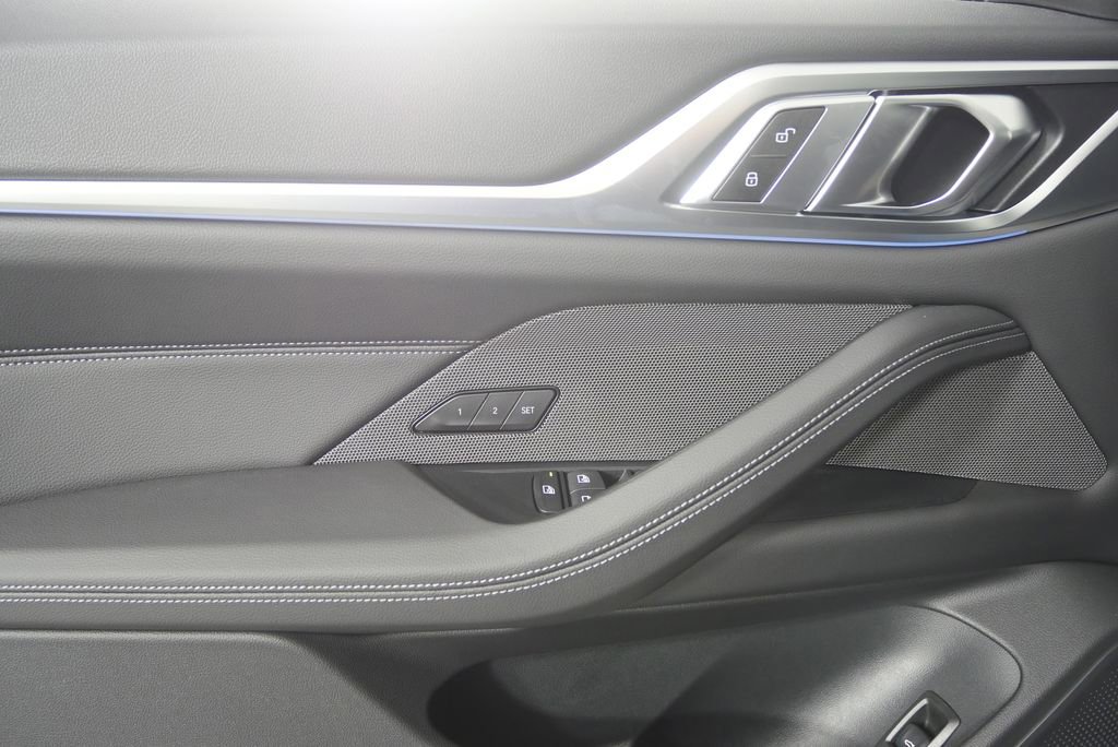 New 2026 BMW i4 eDrive40 w/ Premium Package RWD image 8