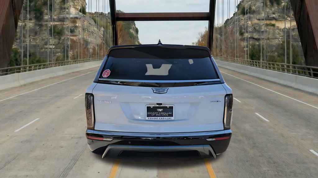 New 2026 Cadillac Vistiq Luxury AWD/4WD image 9