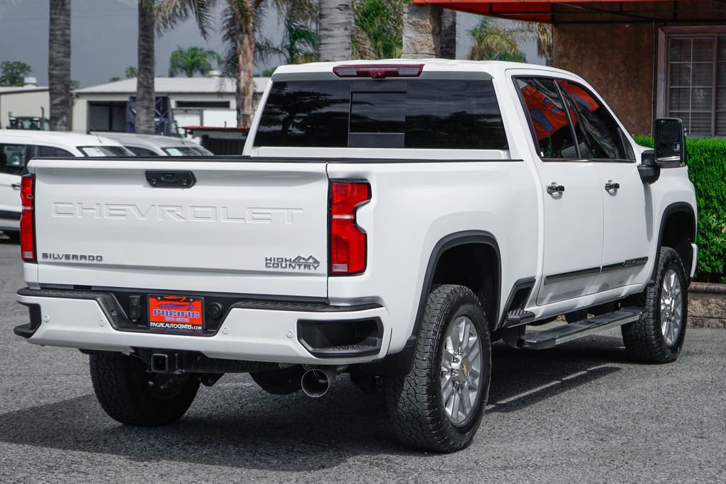 Used 2024 Chevrolet Silverado 2500 High Country w/ High Country Premium Package image 10